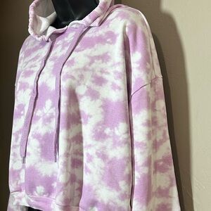 Like Brand New Pink Lily Retro Vibe Cozy & Casual Cropped Tie-Dye Hoodie